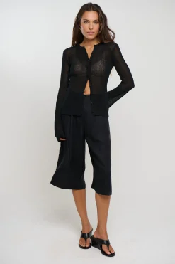 Alex Short Black