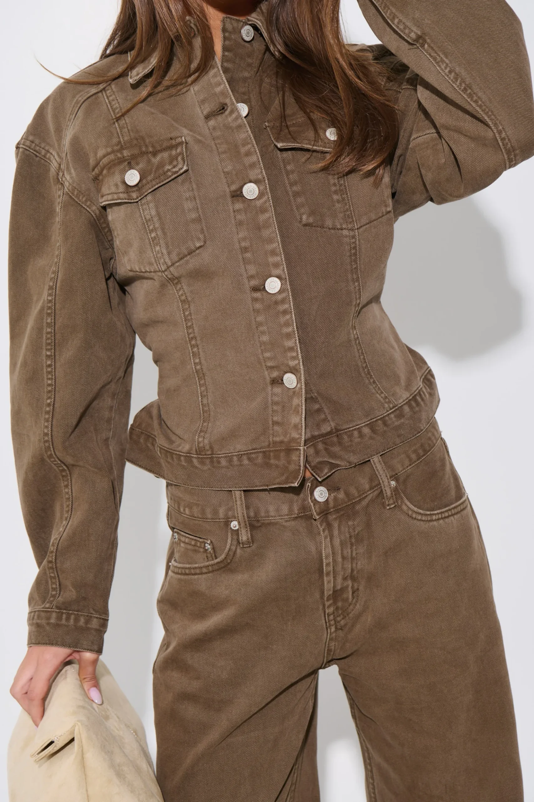 Avery Mid Rise Jean Chocolate