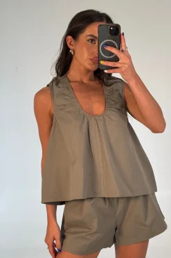 Kyla Short Khaki