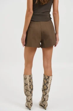Luella Short Chocolate