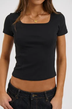 Myra Tee Black