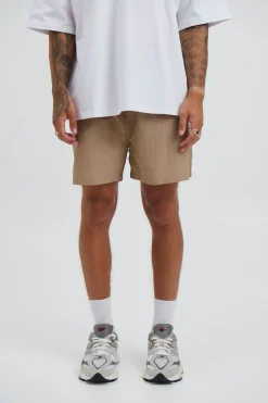 Nolan Trunk Tan