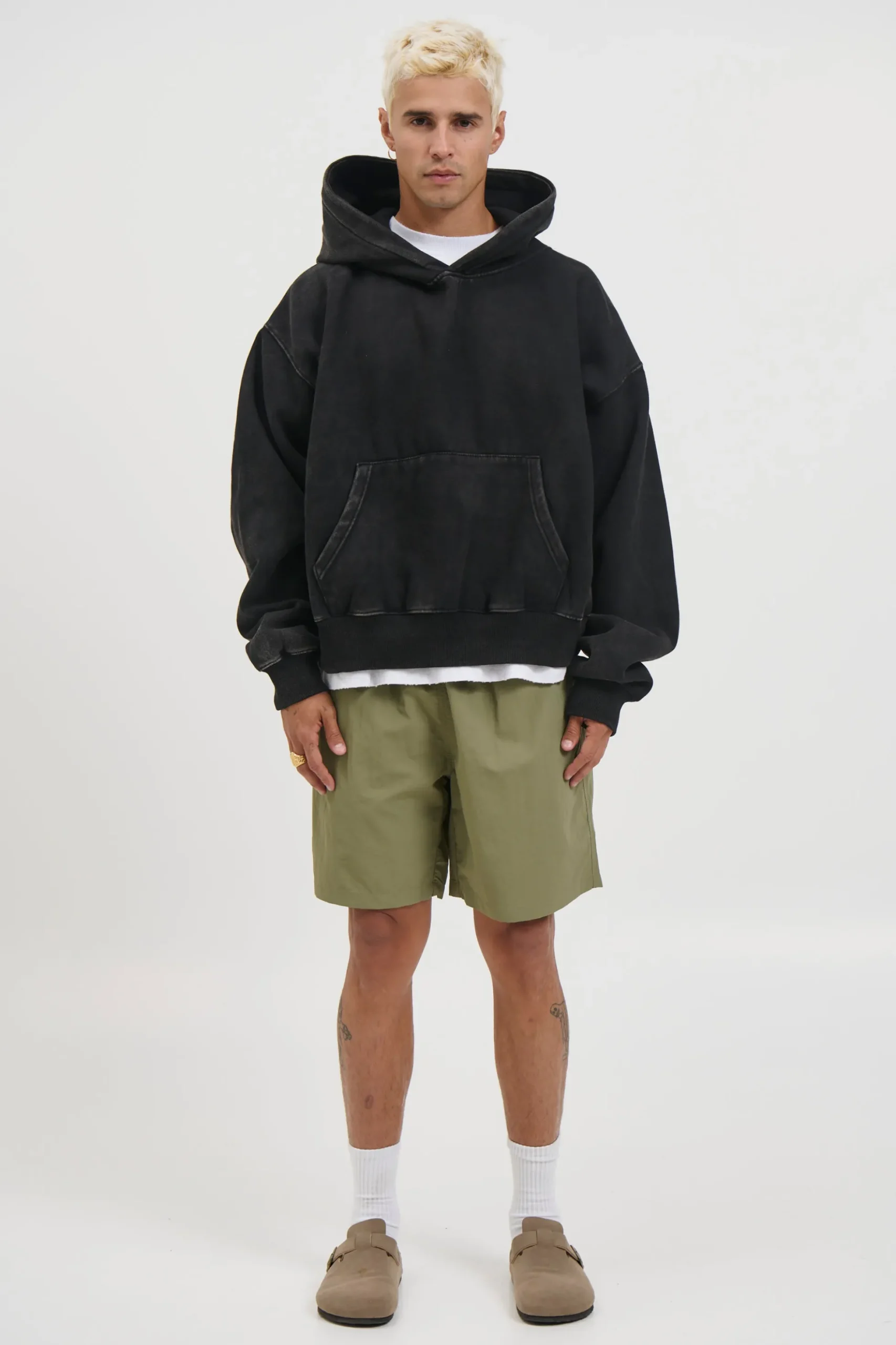 Nylon Walk Short Khaki