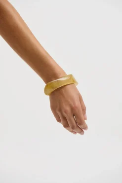 Ostini Bangle Milk