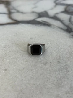 Stone Signet Ring Black/Silver