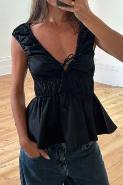 Suri Top Black