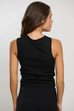 Veronika Tank Black