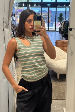 Veronika Tank Green