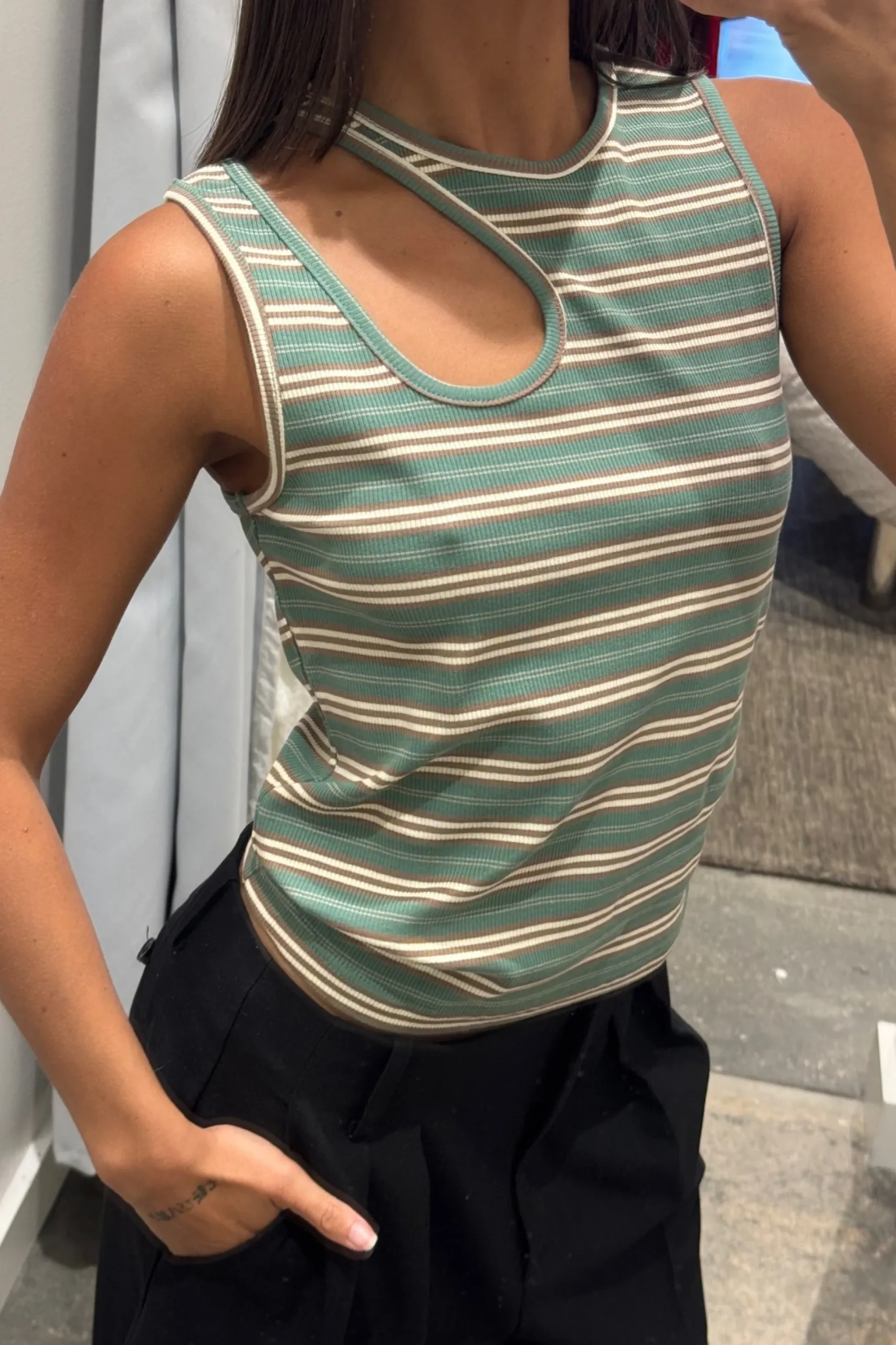 Veronika Tank Green